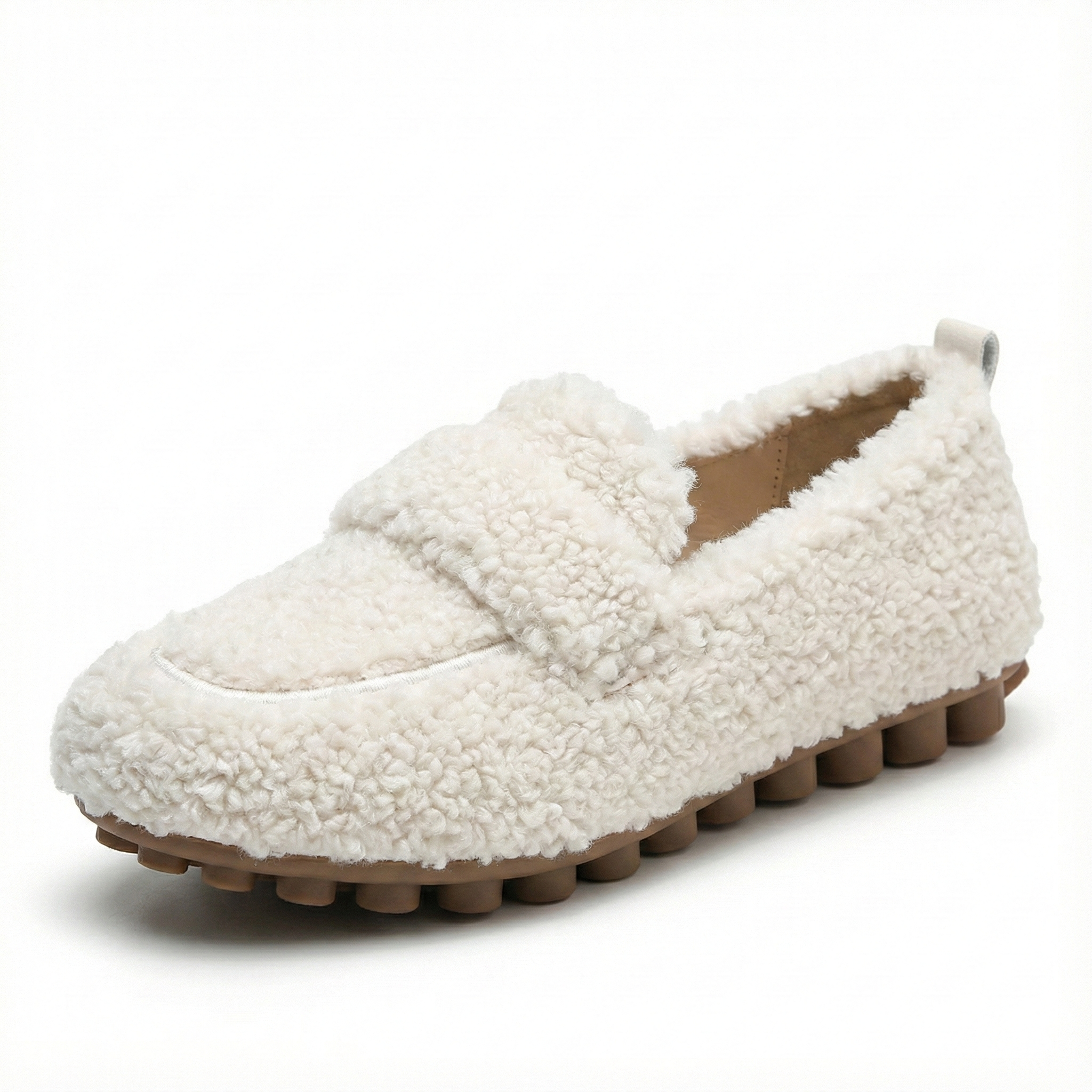 Arielle plush moccasins with non-slip soles | SYVEN