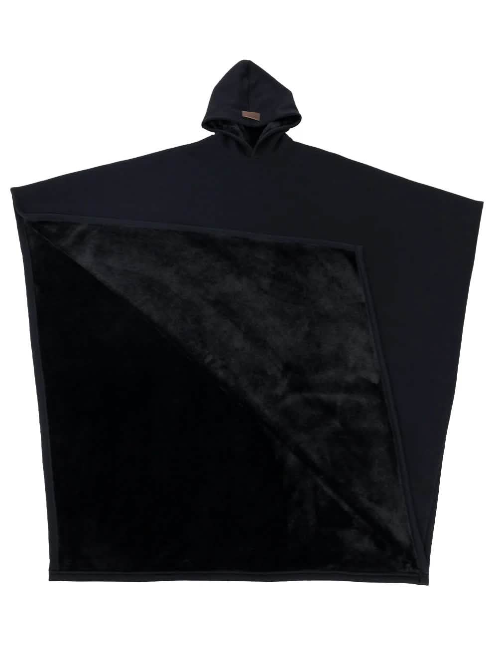 FleeceGuard™ – Ultra-soft thermal cape with hood for soothing warmth