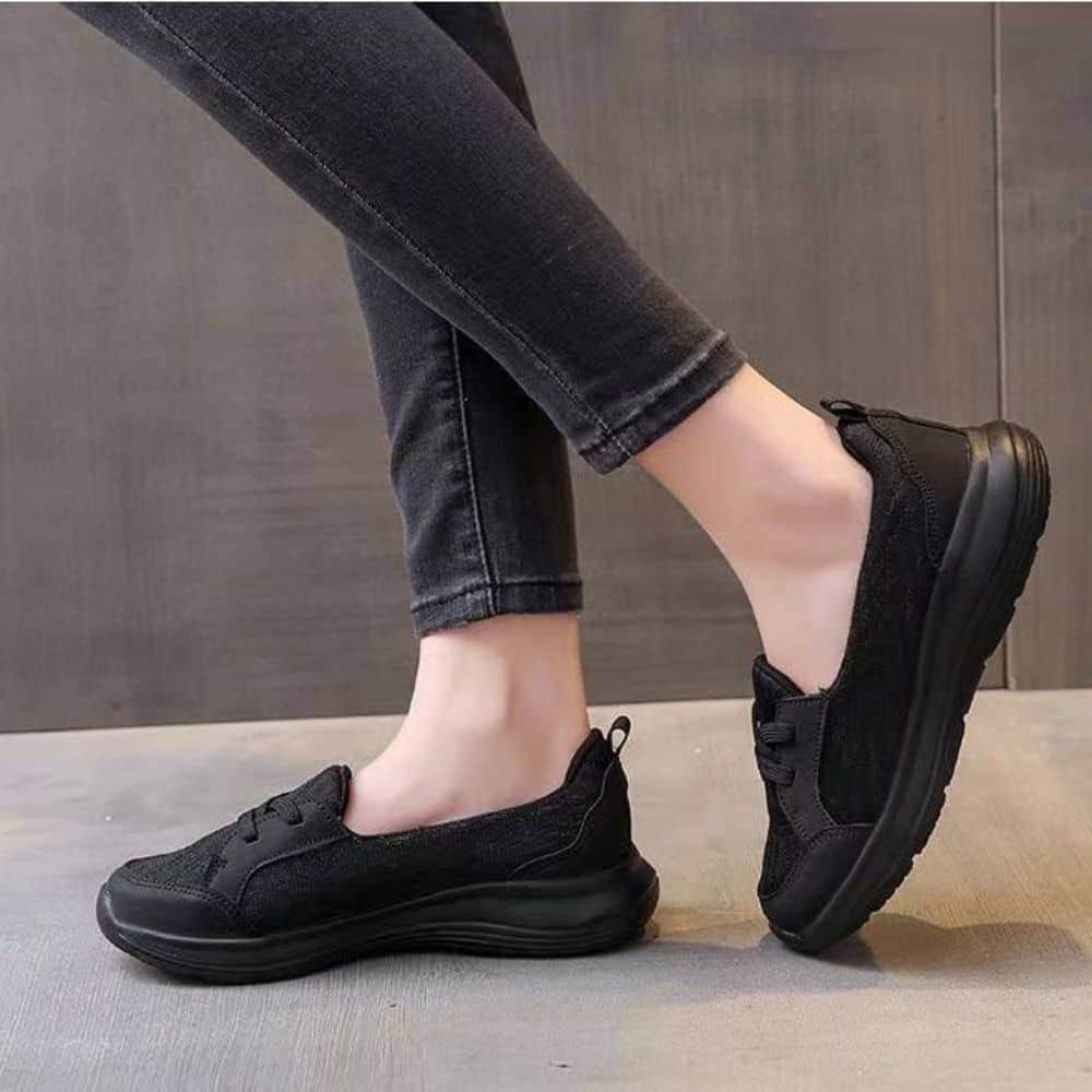 Orthopedic and stylish shoes