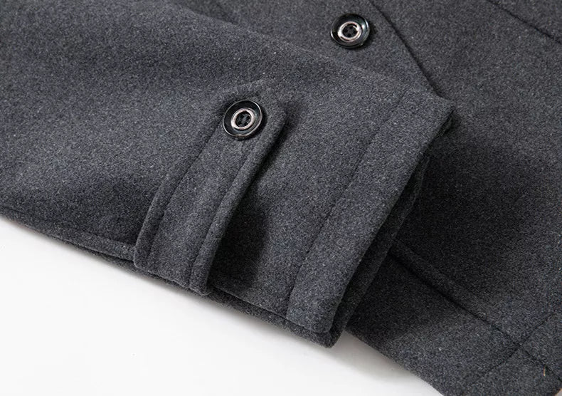 PEAKY™ • Men's two-piece coat with style and warmth